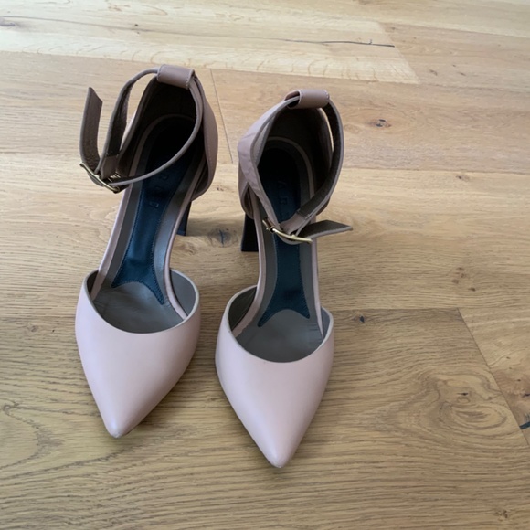 Marni Nude / Blush D’Orsay Heels Size 38 (US 8) - Picture 2 of 8